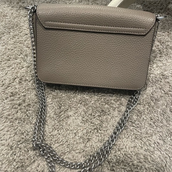 Tory Burch bag - Picture 3 of 7